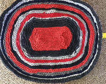 Oval Amish Knot Rug
